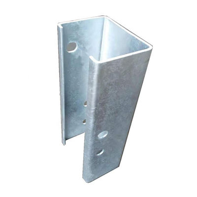 Sicurezza stradale personalizzata AASHTO M180 Highway Guardrail U Block Spacer per la protezione