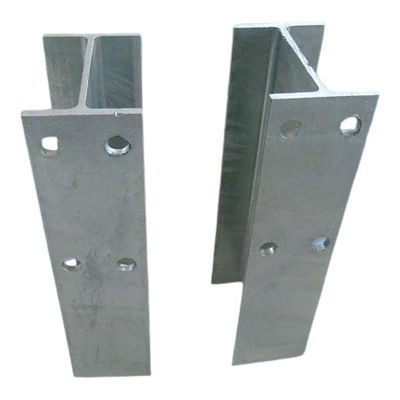 Guardia stradale utilizzata H Post Made in per la sicurezza stradale e rivestimento in polvere
