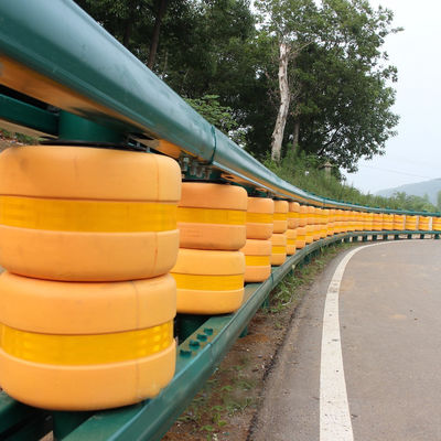 Barriera a rulli con ringhiera di acciaio per la sicurezza stradale su autostrade e esportatore certificato ISO