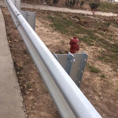 Sistema anti-corrosione galvanizzato a caldo per la protezione stradale
