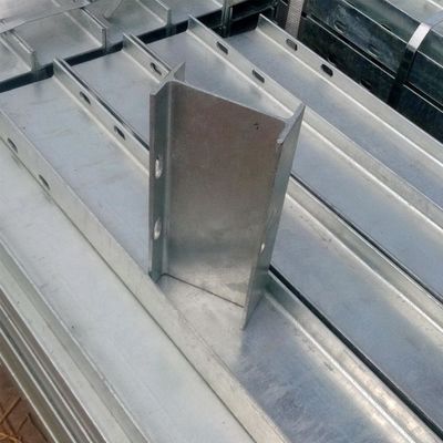 Cornice galvanizzata e in polvere per il sistema di protezione della sicurezza esterna