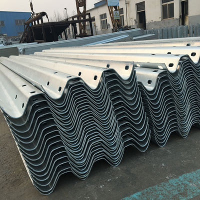 Righe anti-collizione per autostrade con rivestimento in zinco personalizzato con certificazione ISO 18001