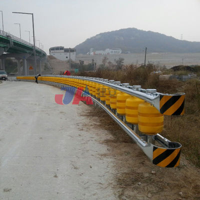Barriera rotabile anti-corrosione Eva di sicurezza del traffico con barili a rotoli caldi