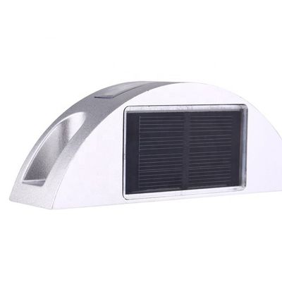 Alta riflessione LED Solar Street Light Road Cat Eye Road Stud per autostrada in bianco giallo rosso blu verde
