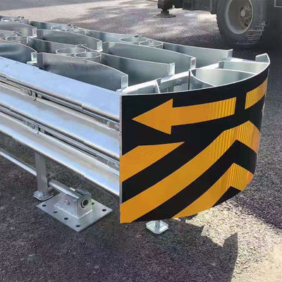 Barriera anti-incidente galvanizzata e rivestita in polvere per la sicurezza del traffico stradale