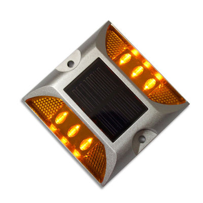 100*100*20mm Strobe a LED rosso in alluminio con stangolo di strada riflettente per autostrada