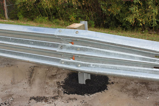 Righe di protezione per autostrade W con rivestimento galvanizzato immerso a caldo e lunghezza personalizzata