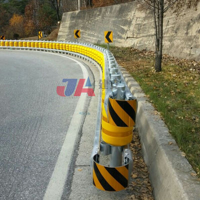 Autostrada Barriera di sicurezza della sicurezza del traffico sistemi di rotazione Barriera di sicurezza della strada Barriera a rulli