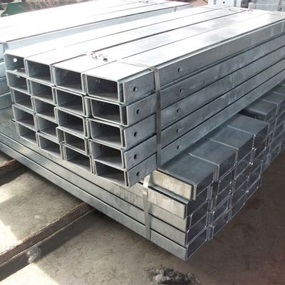 Sicurezza stradale Alta velocità Pistola a forma di U galvanizzata a caldo per la sicurezza stradale Q235 Q345