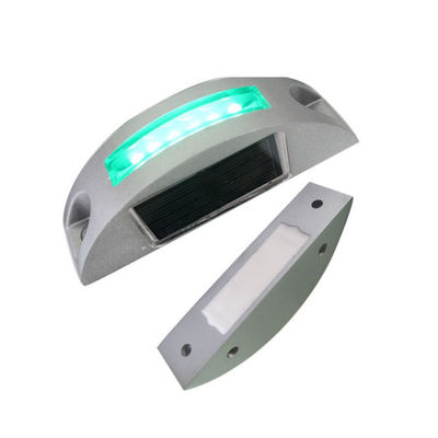 Bianco giallo rosso blu verde alluminio riflettente semicerchio Road Stud per autostrada durevole