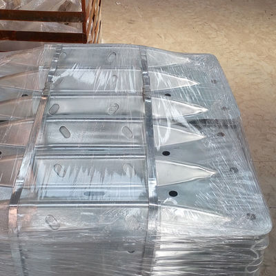 Sicurezza stradale Corrimano del ponte Terminale Terminale Dip caldo Galvanizzato Costruzione personalizzata