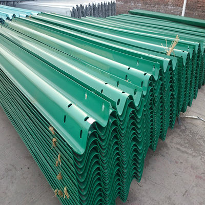 Sicurezza del traffico stradale spaziatore galvanizzato con materiale Q235 Q345 e finitura rivestita in polvere