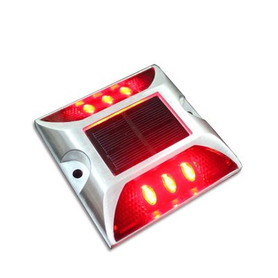 G105 Strada di alluminio a energia solare 100*20*20 La migliore soluzione per la sicurezza stradale e la marcatura