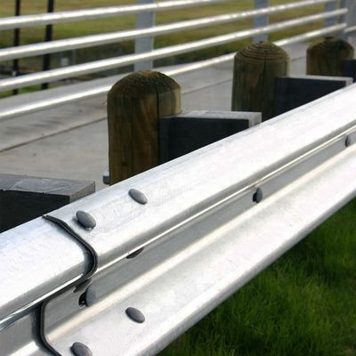 CE/BV/ISO 9001/ISO14001/ISO 18001 Barriera di protezione per autostrade in acciaio a trazione W certificata