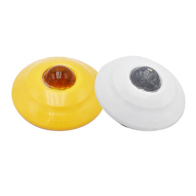 LED Plastico occhio di gatto luce riflettente Solar Road Stud realizzato in PVC altamente visibile