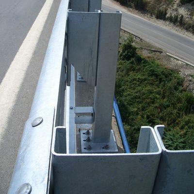 Galvanizzato a caldo AASHTO M180 Highway Guardrail Post con ISO9001 2000