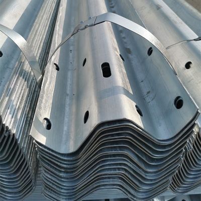 Percorso di sicurezza per autostrade galvanizzato a caldo 345