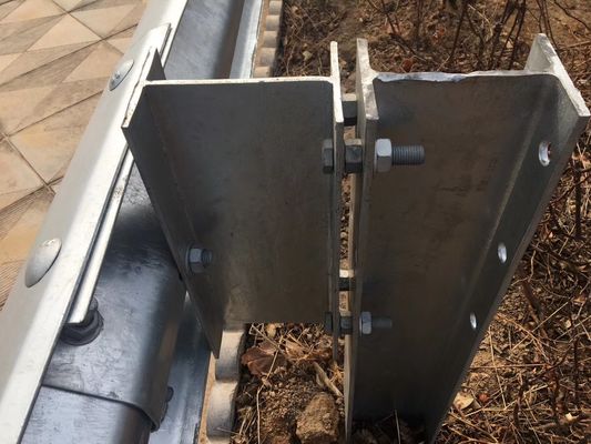 Bloccante/distanziatore H di sicurezza stradale per il sistema di ringhiera galvanizzata a caldo
