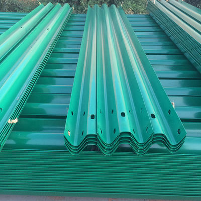 Q235 Q345 Colorato personalizzato Galvanizzato Trave curva Autostrada corrimano per la sicurezza stradale