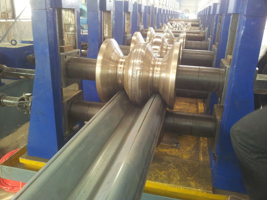 Corrimano galvanizzato per la sicurezza del traffico stradale Standard AASHTO M-180 personalizzato