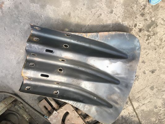 Q235 Q345 Ferrovia galvanizzata in acciaio per la sicurezza stradale