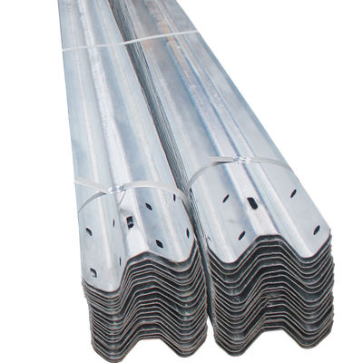 Q235 Q345 Cornici di protezione per autostrade galvanizzate a caldo, corrugate, a trazione W, fabbricate da Certified