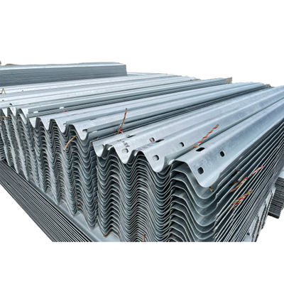 Sicurezza esterna Barriere di sicurezza stradale con tecnologia galvanizzata a caldo e laminata a freddo