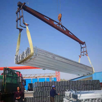 Sicurezza del traffico stradale customisato caldo immerso galvanizzato W Beam 2 guardrail pieghevole per autostrada