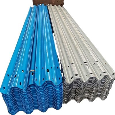 Sicurezza stradale W Beam Guardrails per il traffico in acciaio inossidabile AASHTO M180 Standard