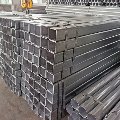 4x4 Galvanizzato Pipe quadrate Metal Fence Post per la strada di traffico Barriera a prezzi accessibili