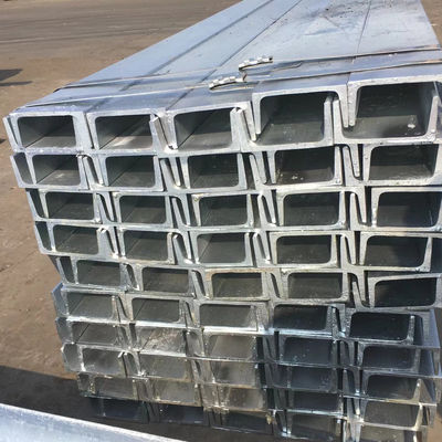 Anti-corrosione U Channel Post AASHTO Standard Steel Guardrail per la sicurezza del traffico