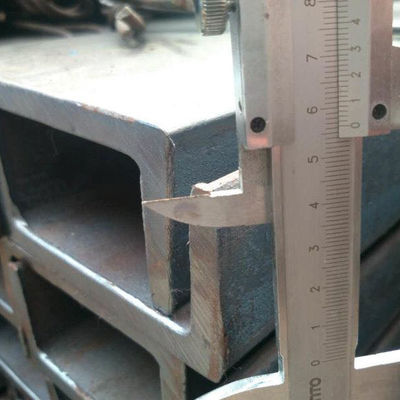 Post di protezione del canale U con rivestimento in polvere galvanizzata personalizzato per la sicurezza del traffico