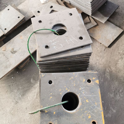 Posti di recinzione galvanizzati laminati a caldo con flange in acciaio inossidabile personalizzata