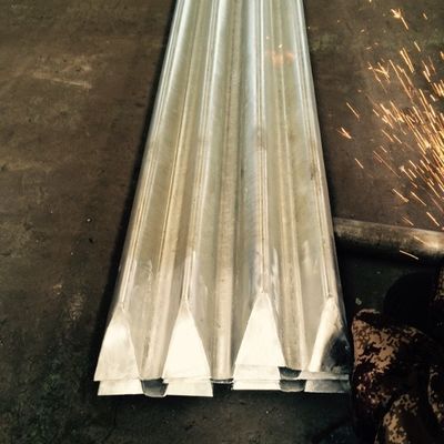 Acciaio inossidabile W trave Autostrada ponte testa guardrail sicurezza stradale