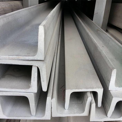 Anti-corrosione UPN Post per la sicurezza del traffico Metal Highway Guardrail in alta domanda