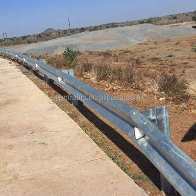 Barriere stradali in acciaio barriere stradali galvanizzate per la protezione anticorrosione