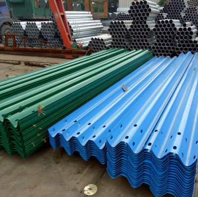 Righe di protezione galvanizzate ondulate a caldo per il mercato del Kenya
