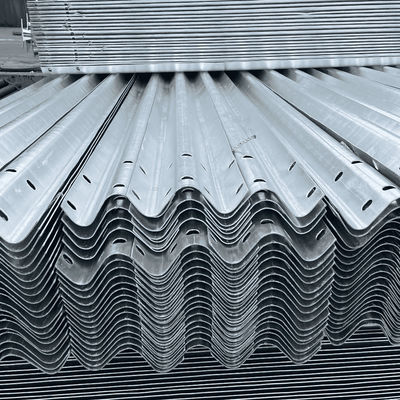 Standard AASHTO M-180 W Beam Guardrail per barriere stradali in acciaio