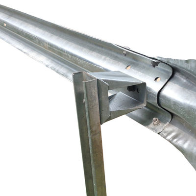 Galvanizzato a caldo, corrugato, W-Beam Steel Highway Guardrail con box spacer block