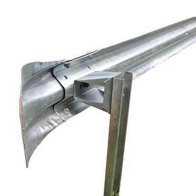 Righe di sicurezza per autostrade in acciaio con scatola di acciaio spazzatore blocco standard di sicurezza stradale AASHTO M-180