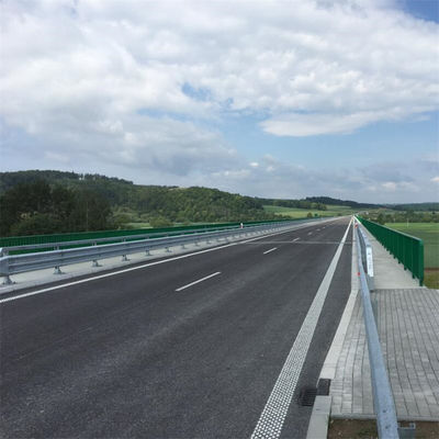 W Beam Highway Metal Guardrail personalizzato con fine terminale SKT in acciaio esportato nelle Filippine