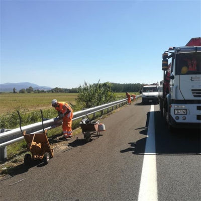 Q345 SJ345R Sicurezza stradale Barricata galvanizzata laminata a freddo a traccia W per barriere di traffico