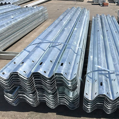 Sicurezza autostradale Prima recinzione di protezione in acciaio galvanizzato con certificazione CE/BV/ISO