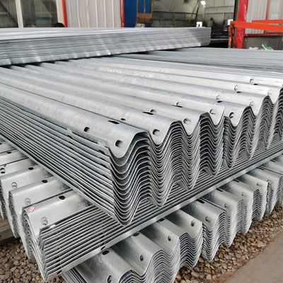 Sicurezza autostradale Prima recinzione di protezione in acciaio galvanizzato con certificazione CE/BV/ISO