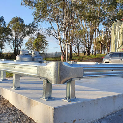 Autostrade, ringhiere e postazioni AASHTO M-180 Standard Hot Galvanized Cold Rolled Technology