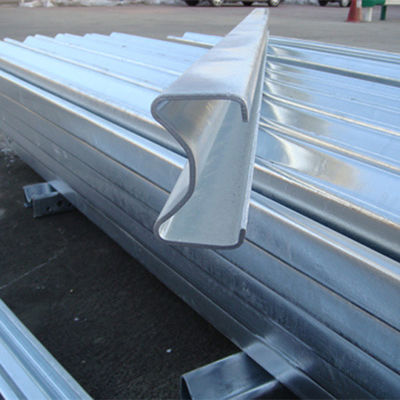 ISO9001 2008 Approvato a caldo laminato di acciaio standard di acciaio Sigma Post per corrimano stradale