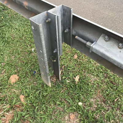 Sicurezza del traffico stradale U Channel Guardrail Post Protezione stradale essenziale