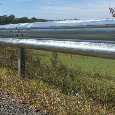 S235JR S275JR grado AASHTO M 180 acciaio W trave di protezione per la barriera di sicurezza esterna